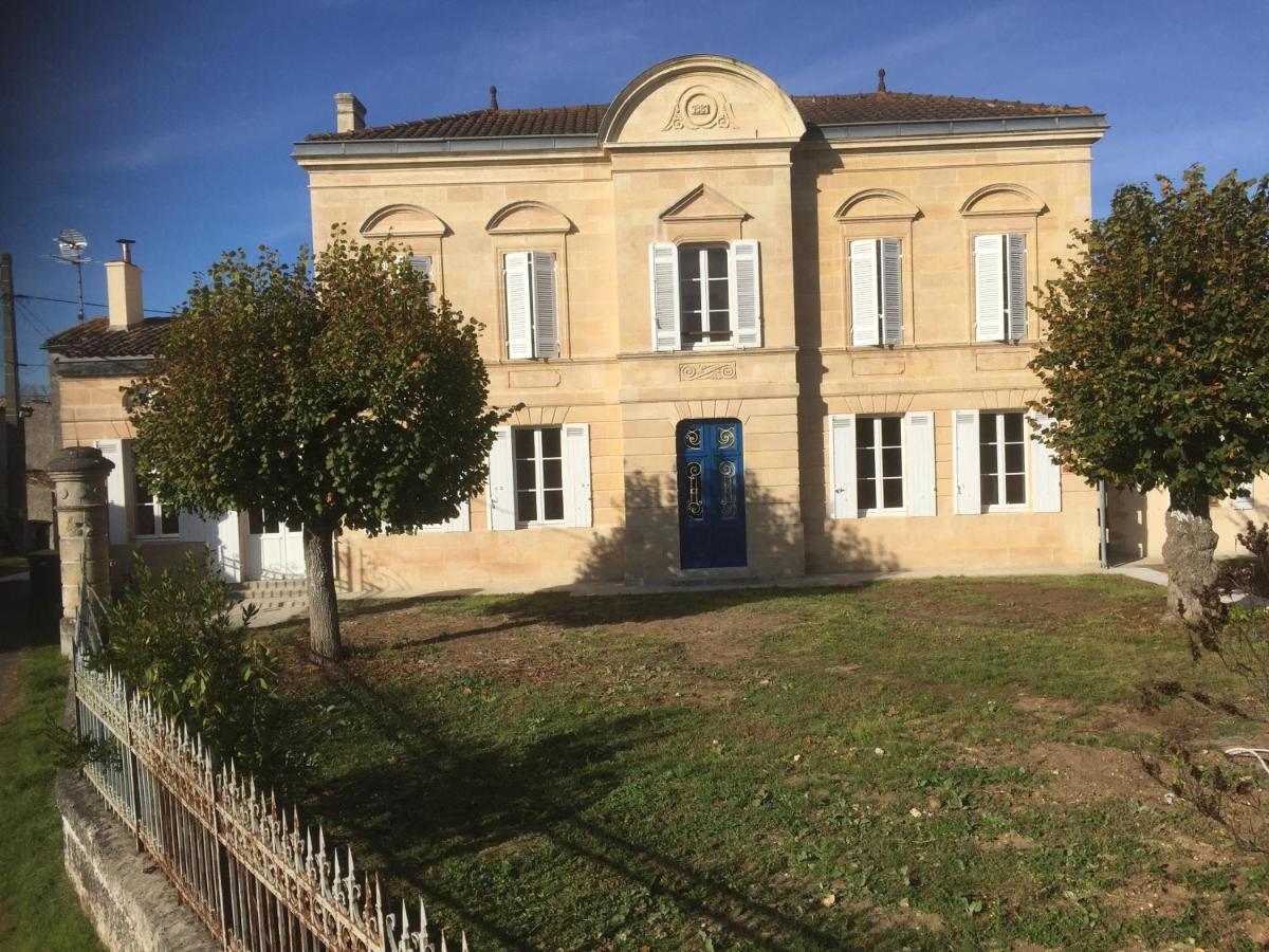 Superbe Gite A La Campagne Dans Le Bordelais Saint-Vivien-de-Blaye Ngoại thất bức ảnh