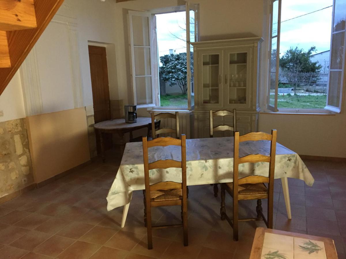 Superbe Gite A La Campagne Dans Le Bordelais Saint-Vivien-de-Blaye Ngoại thất bức ảnh