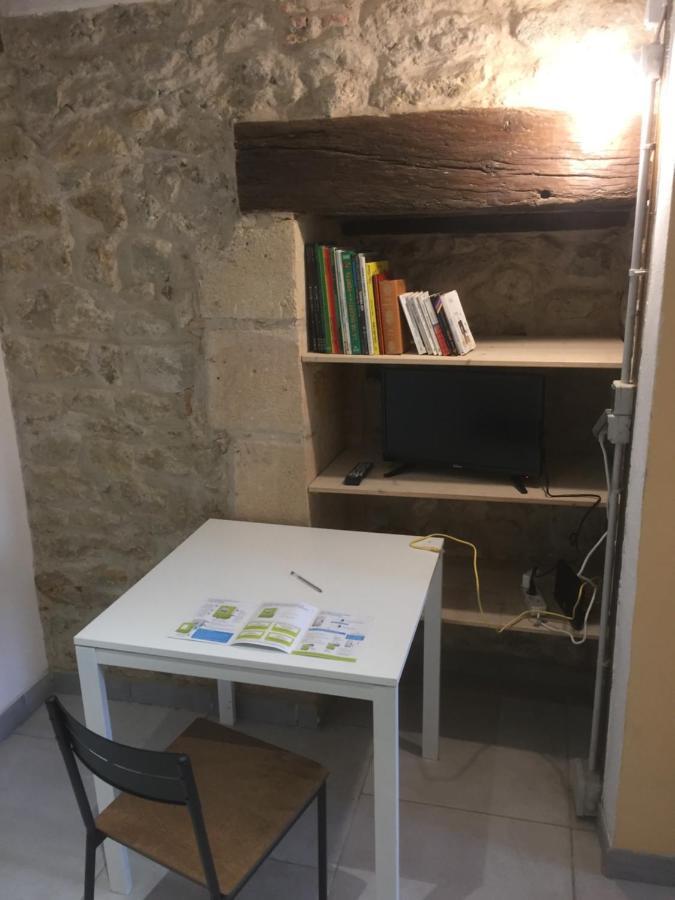 Superbe Gite A La Campagne Dans Le Bordelais Saint-Vivien-de-Blaye Ngoại thất bức ảnh